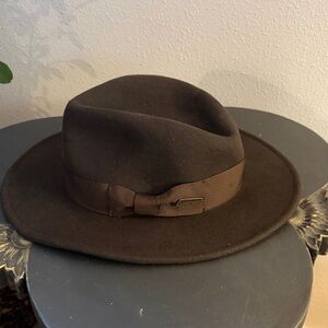 Classic Indiana Jonas 100% Sheep Wool Brown Fedora Hat